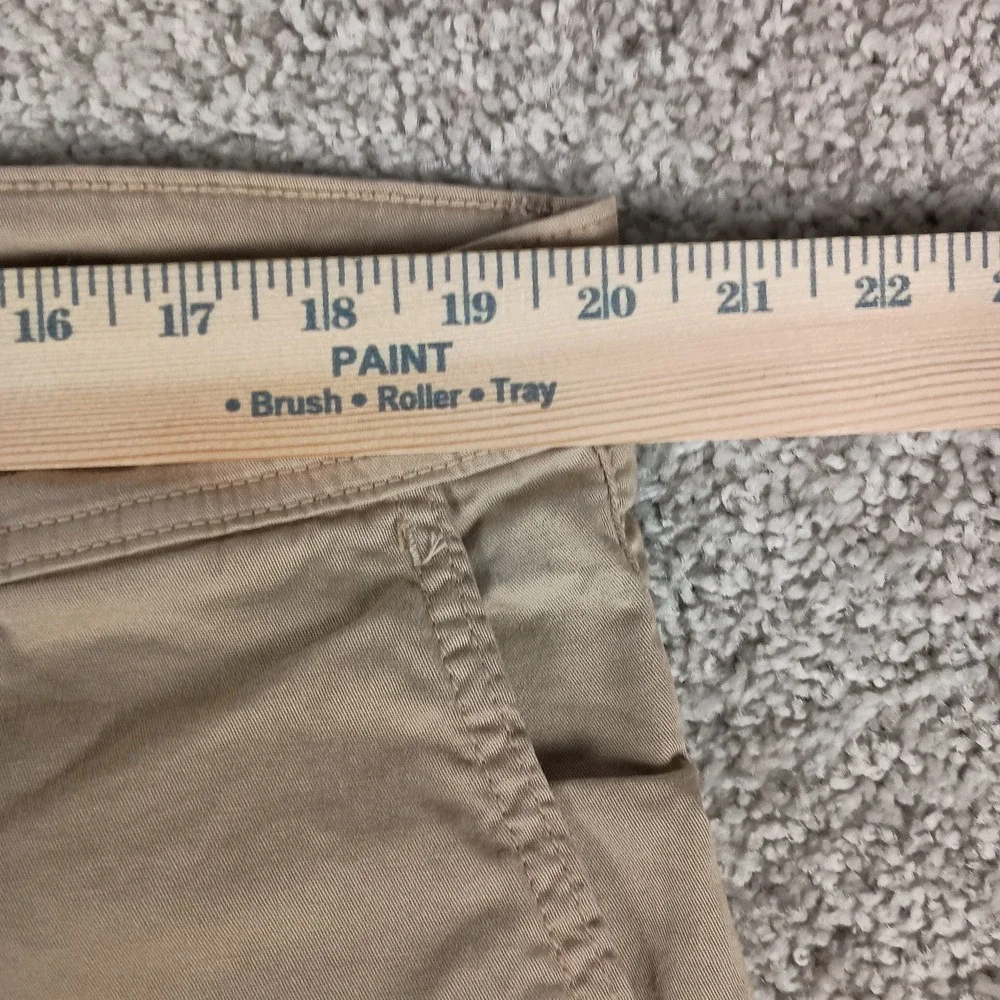 Rainforest Men's Size 42 Comfort Stretch Khaki Shorts